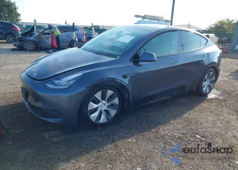 2021 Tesla Model Y из США, поврежденный, VIN 5YJYGDEE2MF249823